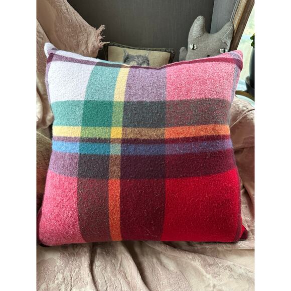 WILLIAMS SONOMA wool plaid pillow pink red green 20x20”with down feather insert - Picture 2 of 14